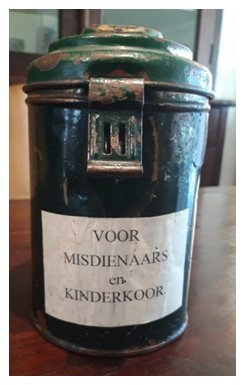 Boorn & Boerschop 2020-02: Een collectebusje met een oorlogsverleden